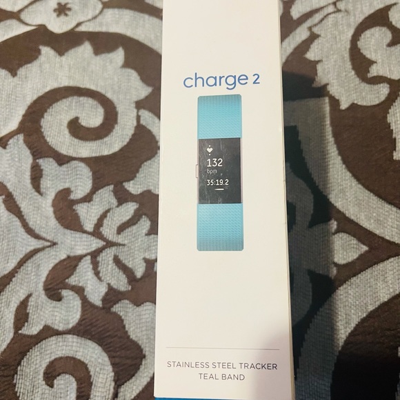 Fitbit Charge 2 Activity Tracker + Heart Rate - Picture 4 of 8